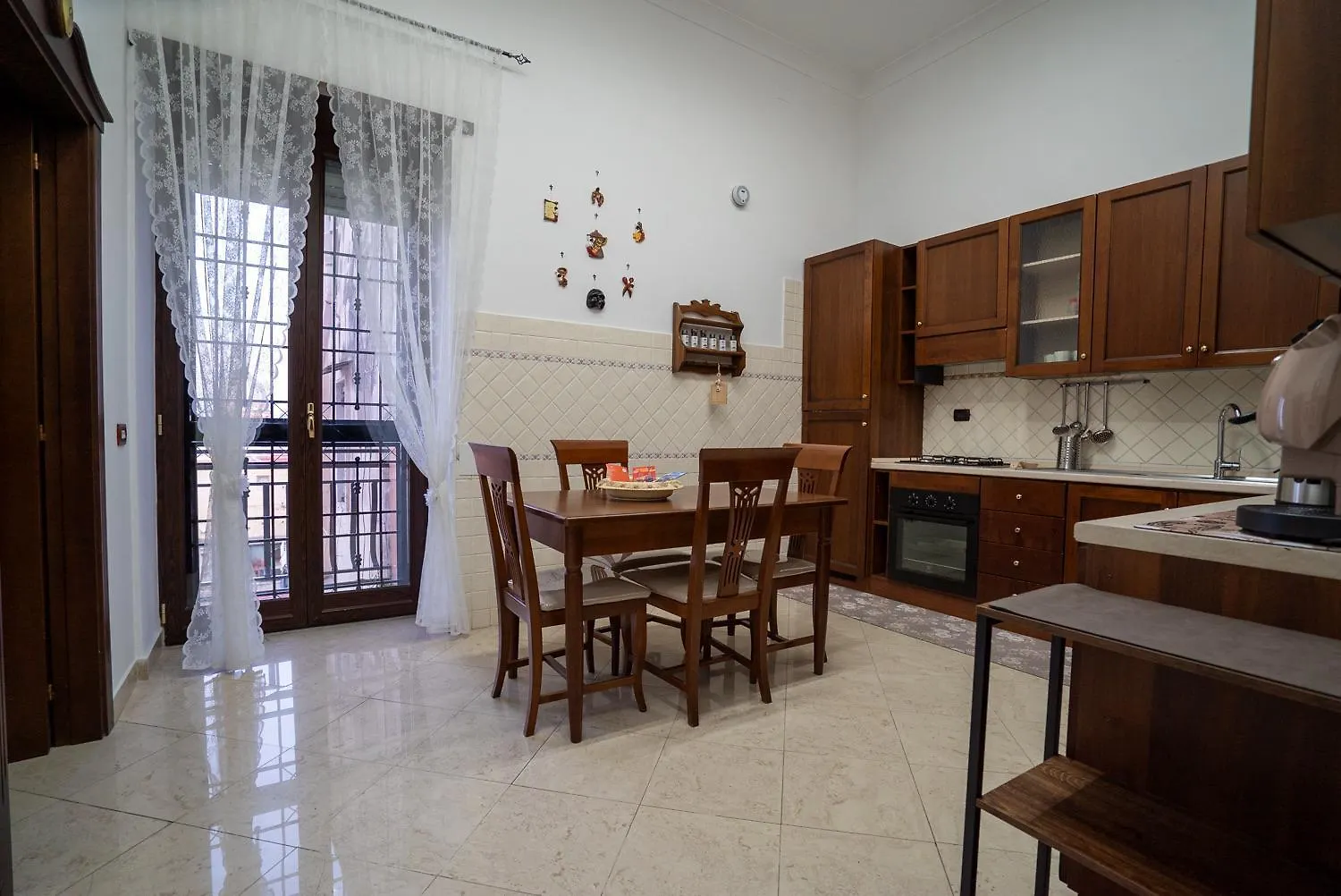 Il Balcone Su Napoli Antica Apartment Italy